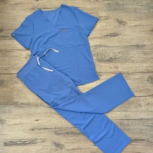 FIGS | Medium Ceil Blue Scrubs